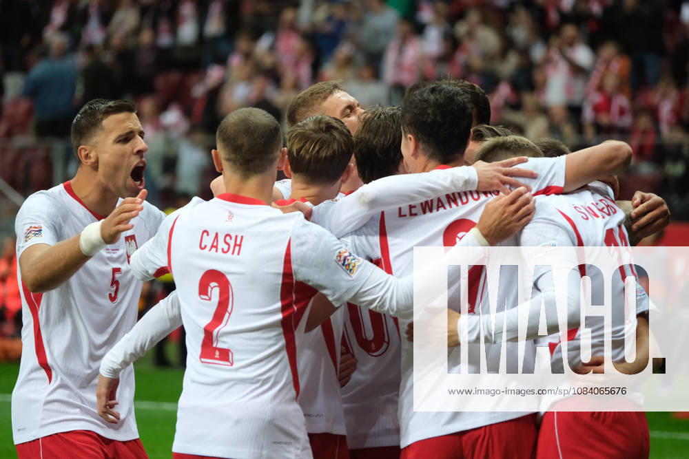 Polish national team, Nationalteam players celebrate after a Romania own-goal during a UEFA Nations League Group B4 match between the Polish and Romanian national teams at the PGE Narodowy Stadium in Warsaw. Poland went on to win against Romania 6 goals to 0. Soccer 2026: UEFA Nations League: Poland 6:0 Romania - ZUMAk204 20261002_zip_k204_027