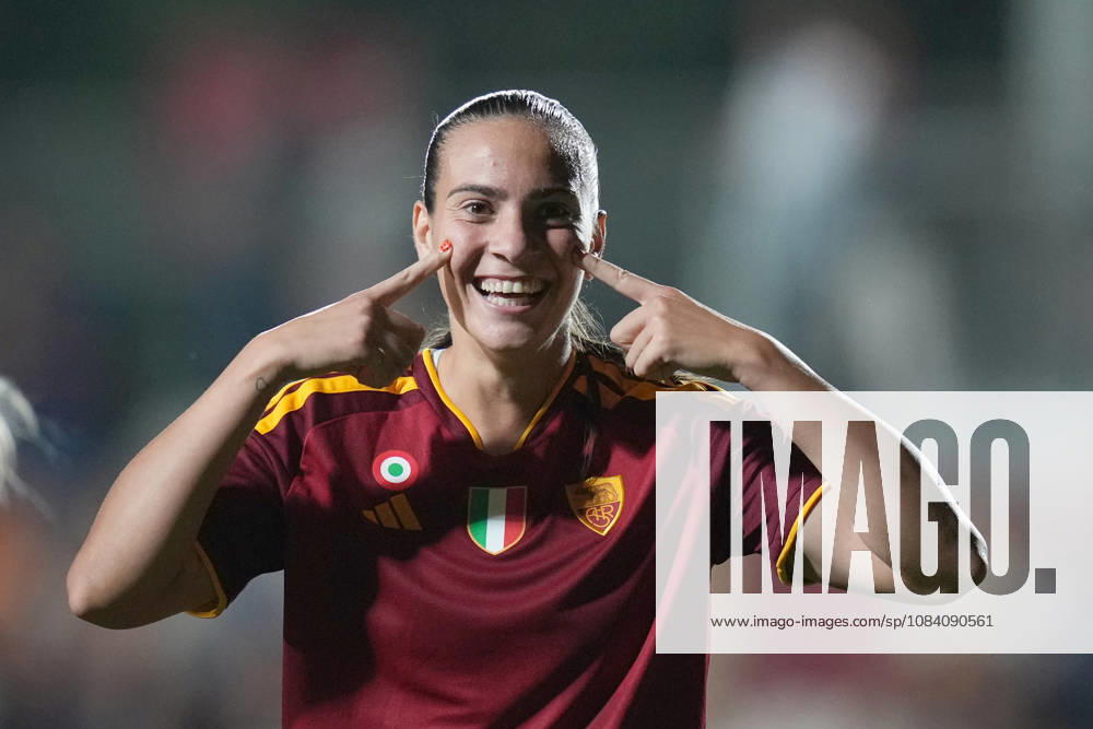 Romas Alice Corelli celebrates after scoring during the Serie A Women soccer match between Roma and Lazio at the Rome s Tre Fontane stadium, Italy - Saturday October 3, 2026 - Soccer ( Photo by Alfredo Falcone LaPresse )