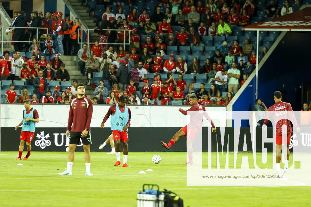 Switzerland warming up before kickoff, Switzerland, UEFA, Nations League, Matchday 3, Switzerland vs. Slovenia, October 3, 2026, Lucerne Swissporarena, Switzerland