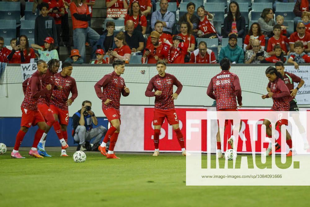 Switzerland warming up before kickoff, Switzerland, UEFA, Nations League, Matchday 3, Switzerland vs. Slovenia, October 3, 2026, Lucerne Swissporarena, Switzerland