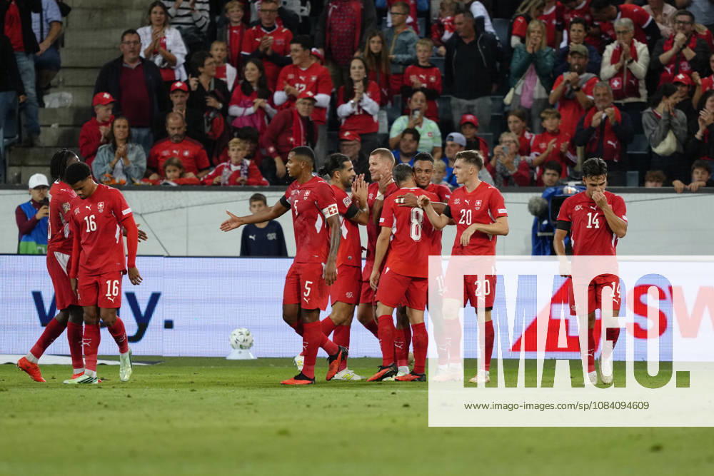 Dan Ndoye (11 SUI) celebrates his goal with the Team during the UEFA Nations League match between Switzerland and Slovenia at thermoplan arena on October 03, 2026 in Luzern, Switzerland.
