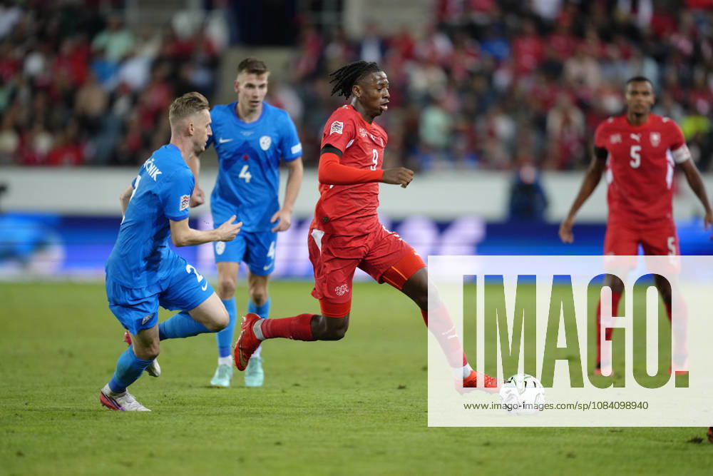 Johan Manzambi (9 SUI) in action during the UEFA Nations League match between Switzerland and Slovenia at thermoplan arena on October 03, 2026 in Luzern, Switzerland.