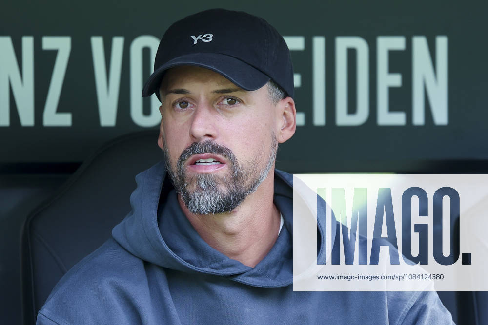 Hannover 96 coach Sandro Wagner watches during the friendly match between Hannover 96 and SC Verl, Heinz von Heiden Arena on October 3, 2026, in Hannover, Germany Photo by Marco Steinbrenner DeFodi Images Coach Sandro Wagner of Hannover 96 looks on during the friendly match between Hannover 96 and SC Verl at Heinz von Heiden Arena on October 3, 2026 in Hannover, Germany. Photo by Marco Steinbrenner, DeFodi Images. Photo by Marco Steinbrenner, DeFodi Images
