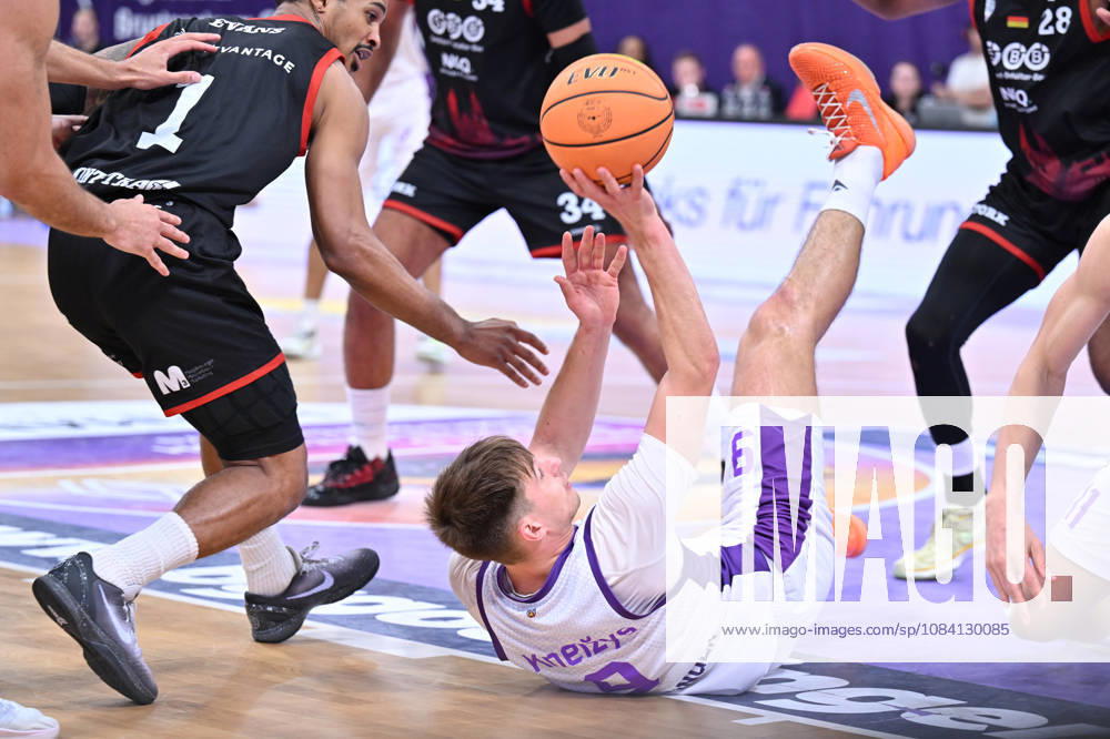 BG Göttingen vs. SBB Börde Baskets Wolmirstedt, October 4, 2026, Göttingen Basketball 2nd Bundesliga, ProA, BG Göttingen vs. SBB Börde Baskets Wolmirstedt, Matchday 3, Sparkassen Arena Radvilas Kneizys BG Göttingen is down and out Göttingen Lower Saxony Germany
