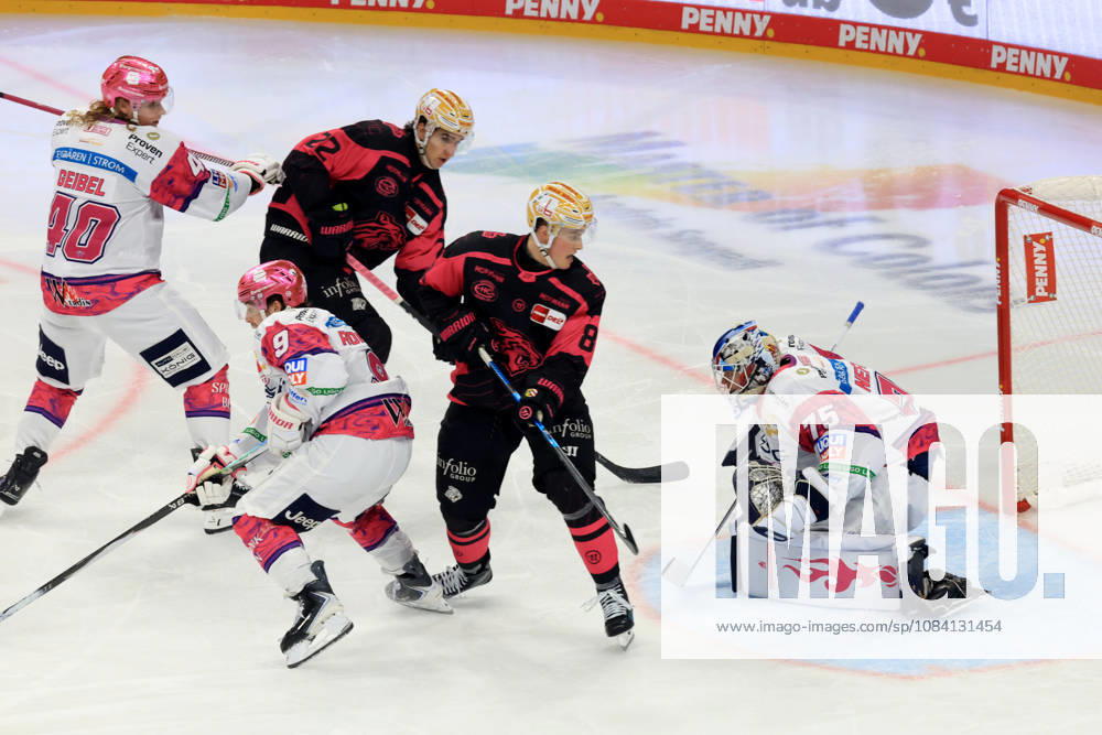 GER, DEU, Germany, Ice Hockey Jonas Neffin Eisbären Berlin 75, Ty Ronning Eisbären Berlin 9, Korbinian Geibel Eisbären Berlin 40, Noah Samanski Ice Tigers 8, TIMO BAKOS Ice Tigers 22 nordphoto GmbH Engler Berlin Uber Arena Berlin Germany