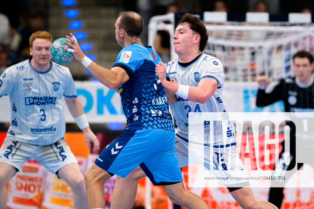 Stuttgart HBL 26 27 TVB Stuttgart TBV Lemgo (from left) in a one-on-one matchup: Kai Häfner (Haefner) of Stuttgart and Joel Willecke of TBV Lemgo, Bittenfeld, Porsche Arena, Baden-Württemberg, Germany