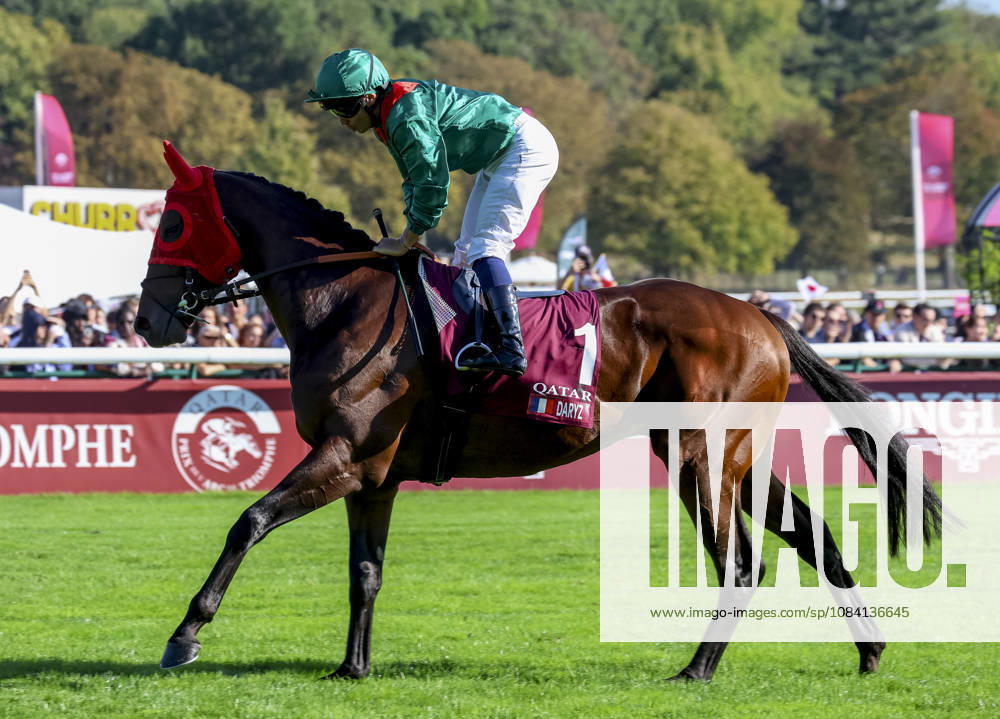 HORSE RACING 2026: Qatar Prix De LÃ¢â‚¬â ¢Arc De Triomphe Day Longchamp OCT 04 October 4, 2026, Paris, USA: Daryz (1) ridden by Mickael Barzalona wins the Qatar Prix de lÃ¢â‚¬â ¢arc de Triomphe (Group 1) at Longchamp Racecourse in Paris, France on October 4, 2026. Sandra Scherning Eclipse Sportswire CSM(Credit Image: Â Sandra Scherning Cal Media) Paris USA