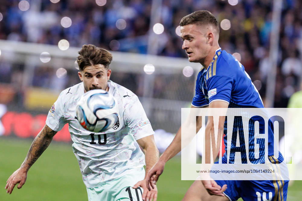 SOCCER - NL, KOS vs AUT PRISTINA,KOSOVO,04.OCT.26 - SOCCER - UEFA Nations League, OEFB international match, Länderspiel, Nationalmannschaft Kosovo vs Austria. Image shows Romano Schmid and Baton Zabergja (KOS). GEPAxpictures Rauthner