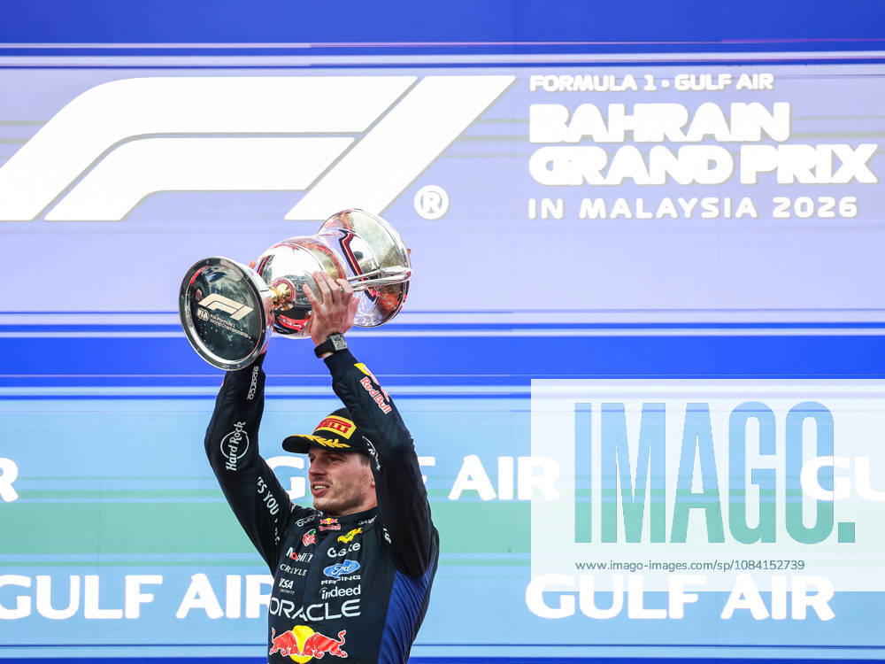 (261004) -- SEPANG, Oct. 4, 2026 -- Red Bull s Max Verstappen of the Netherlands celebrates after the Formula One Bahrain Grand Prix in Malaysia at the Sepang International Circuit, on Oct. 4, 2026. (Photo by Xinhua) (SP)MALAYSIA-SEPANG-F1-BAHRAIN GRAND PRIX 2026 QianxJun