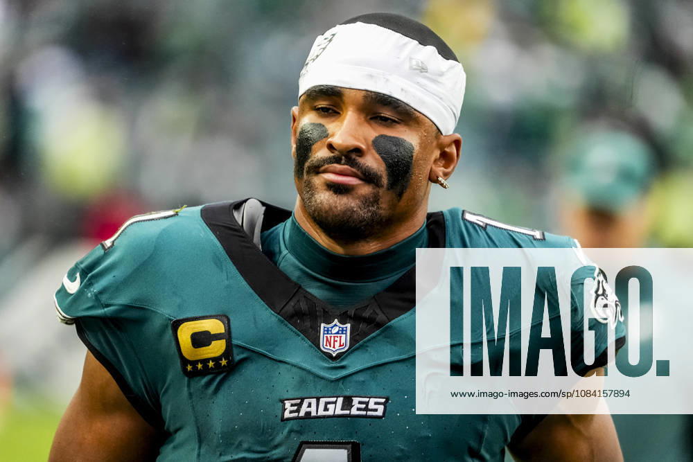 Oct 4, 2026; Philadelphia, PA, USA; Philadelphia Eagles Jalen Hurts (1) walks off the field after the Rams 24-20 wins against the Eagles at Lincoln Financial Field. Mandatory Credit: -Cal Media Philadelphia USA - ZUMAcs17 20261004_faf_cs17_185