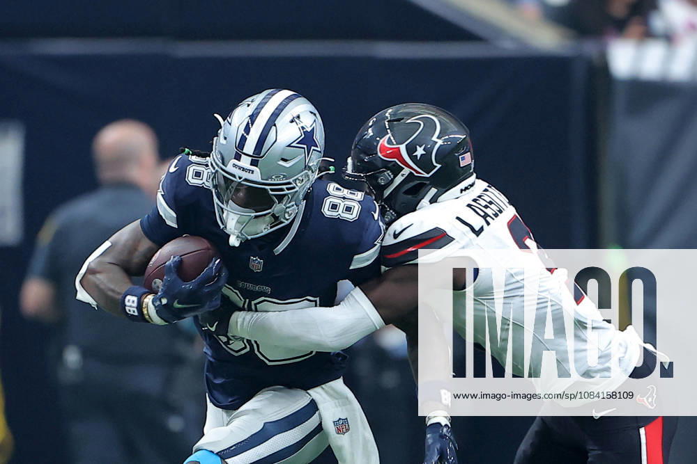 Houston, Texas, U.S: Dallas Cowboys wide receiver Ceedee Lamb (88) is tackled by Houston Texans cornerback Kamari Lassiter (3) after a catch during the second quarter of the NFL, American Football Herren, USA regular season game between the Houston Texans and the Dallas Cowboys at Reliant Stadium in Houston, TX on October 4, 2026. NFL 2026 - Dallas Cowboys Vs Houston Texans - ZUMAw137 20261004_aap_w137_048