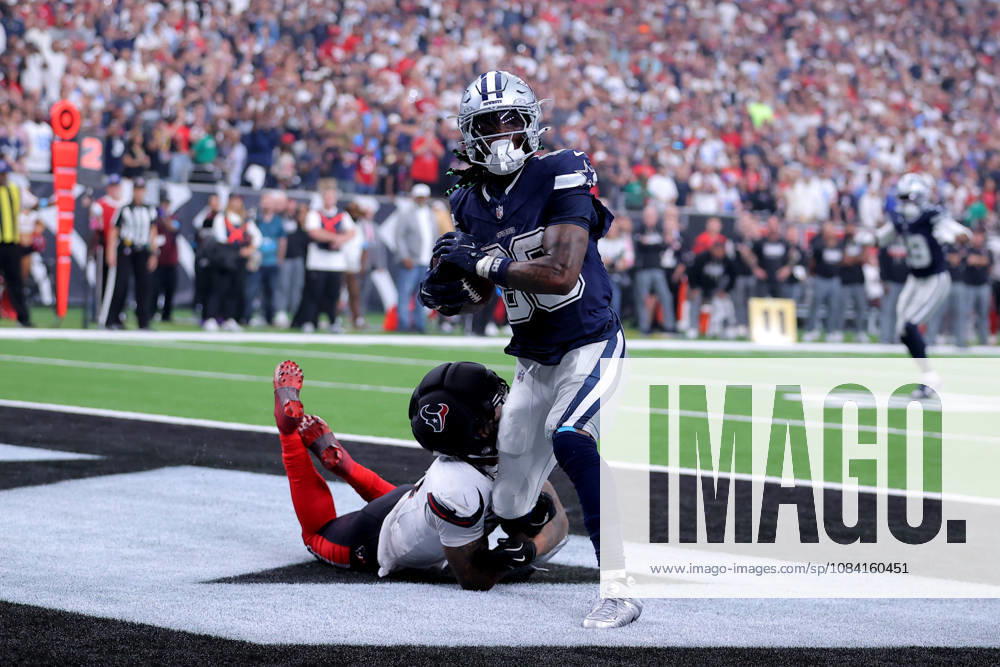 Houston, Texas, U.S: Dallas Cowboys wide receiver Ceedee Lamb (88) catches a pass for the game-winning touchdown during the fourth quarter of the NFL, American Football Herren, USA regular season game between the Houston Texans and the Dallas Cowboys at Reliant Stadium in Houston, TX on October 4, 2026. Houston U.S - ZUMAw137 20261004_aap_w137_095