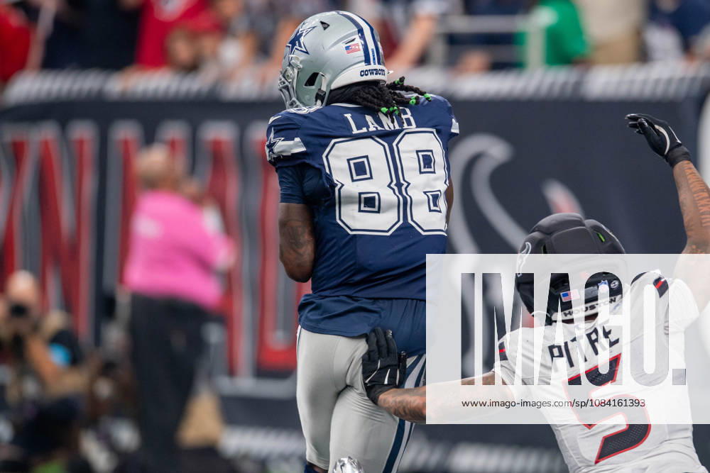 Dallas Cowboys wide receiver Ceedee Lamb (88) makes a game-winning touchdown catch during a game between the Dallas Cowboys and the Houston Texans in Houston, TX. .. CSM - ZUMAc04_ 20261004_zma_c04_170