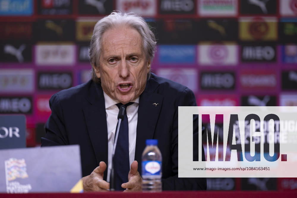 PORTO, 04 OCTOBER - Jorge Jesus head coach of Portugal national team, Nationalteam is seen on the press conference, PK, Pressekonferenz after the game during the Portugal x Norway match for the UEFA Nations League 2026 at Estadio do Dragao on October 04, 2026 Porto Portugal - ZUMAl192 20261004_zsp_l192_055
