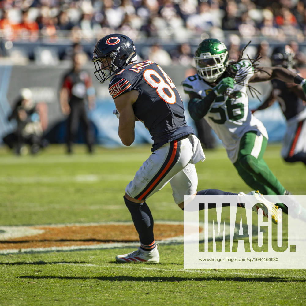 Chicago Bears Colston Loveland (84) runs with the ball during the NFL, American Football Herren, USA game against the New York Jets in Chicago, IL. CSM NFL 2026: Jets Vs Bears OCT 04 - ZUMAc04_ 20261004_zma_c04_247