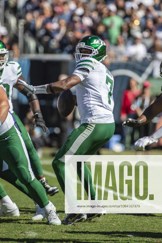 New York Jets quarterback Geno Smith (7) in action during the NFL, American Football Herren, USA game against the Chicago Bears in Chicago, IL. CSM NFL 2026: Jets Vs Bears OCT 04 - ZUMAc04_ 20261004_zma_c04_264