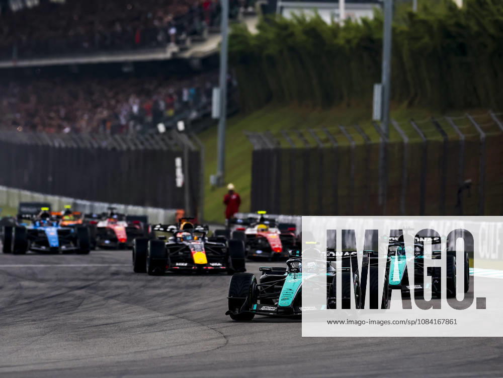 Andrea Kimi Antonelli of Italy driving the (12) Mercedes AMG PETRONAS F1 Team F1 W17 during the race of the FIA Formula 1 Grand Prix of Bahrain in Malaysia at the Sepang Circuit on October 04, 2026 in Kuala Lumpur, Malaysia. (Photo by Qian Jun SPP-Paddocker)