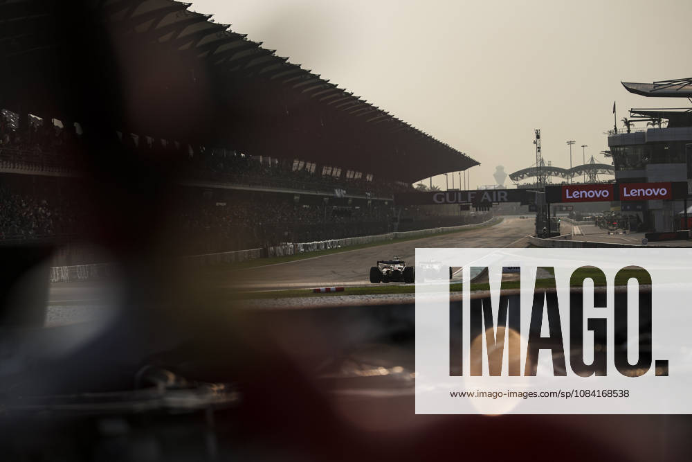 F1 - BAHRAIN GRAND PRIX IN MALAYSIA 2026 44 HAMILTON Lewis (gbr), Scuderia Ferrari SF-26, action 06 HADJAR Isack (fra), Red Bull Racing Ford RB22, action atmosphere granstands during the 2026 Formula 1 Bahrain Grand Prix in Malaysia, 16th round of the 2026 Formula One World Championship, WM, Weltmeisterschaft from October 2 to 4, 2026 on the Sepang International Circuit, in Sepang, Malaysia - SepangMalaysia