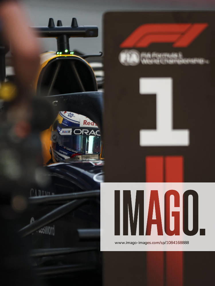 F1 - BAHRAIN GRAND PRIX IN MALAYSIA 2026 VERSTAPPEN Max (nld), Red Bull Racing Ford RB22, portrait during the 2026 Formula 1 Bahrain Grand Prix in Malaysia, 16th round of the 2026 Formula One World Championship, WM, Weltmeisterschaft from October 2 to 4, 2026 on the Sepang International Circuit, in Sepang, Malaysia - SepangMalaysia