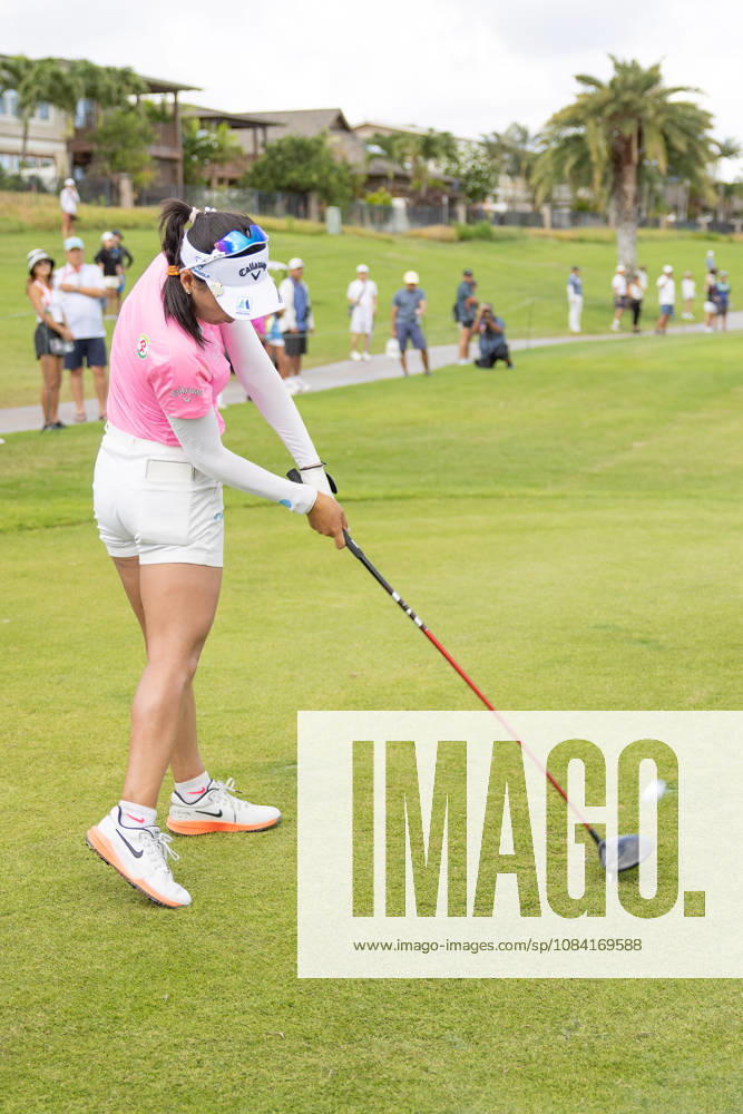 JEENO THITIKUL, tees off at the 17th tee box during the 4th round at the 2026 Lotte Championship at Hoakalei Country Club, Ewa Beach, Hawaii, USA. Honolulu USA - ZUMAm310 20261004_zsp_m310_028