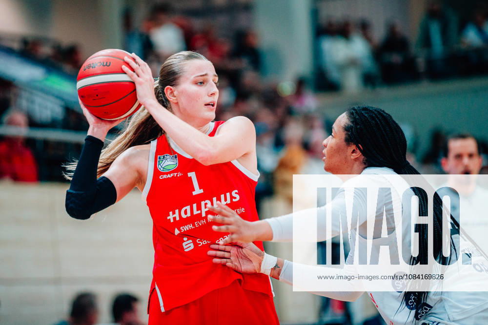 BB 1BL Halfit Lions vs. TK Hannover Luchse Lee Volker Halfit Lions during the 2026–2027 season in the DBBL Toyota Women s Basketball Bundesliga between the Halfit Lions and TK Hannover Luchse at the SWH Arena on October 4, 2026, in Halle (Saale), Saxony-Anhalt, Germany