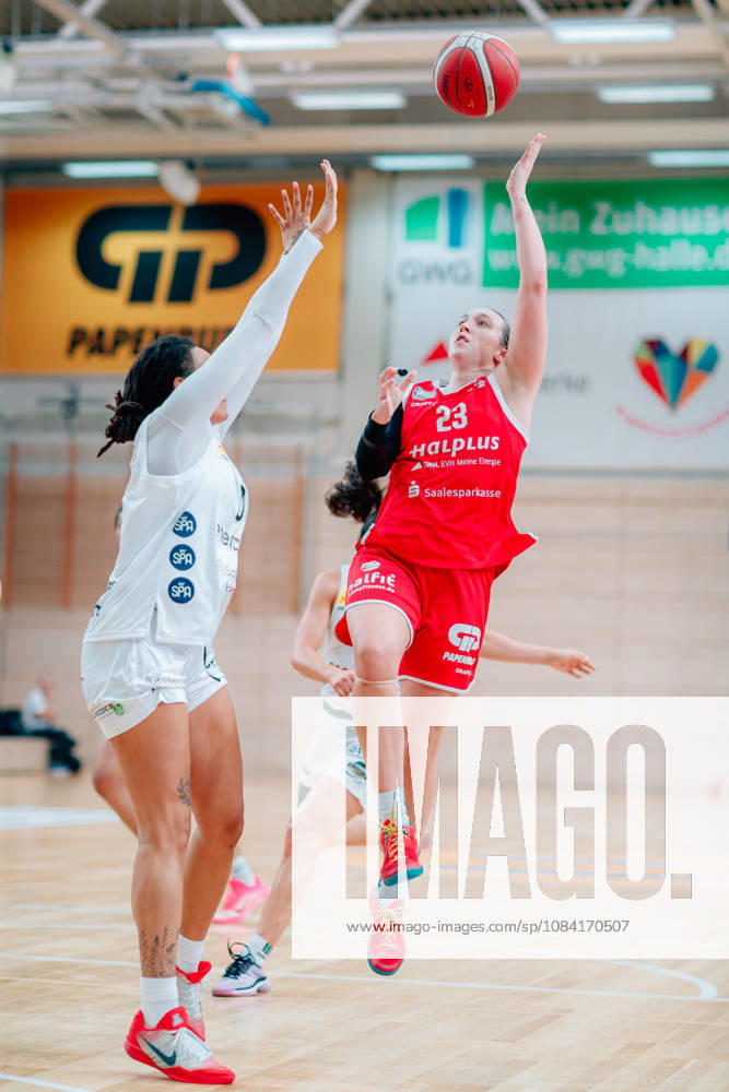 BB 1BL Halfit Lions vs. TK Hannover Luchse: Jordan King of the Halfit Lions during the 2026–2027 season in the DBBL Toyota Women s Basketball Bundesliga, in a game between the Halfit Lions and TK Hannover Luchse at the SWH Arena on October 4, 2026, in Halle (Saale), Saxony-Anhalt, Germany