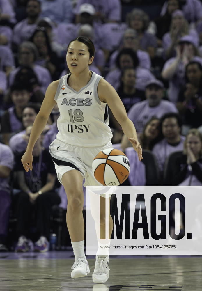 OCT 04 2026 San Francisco, CA U.S.A. Las Vegas Aces guard Mai Yamamoto (18)brings the ball up court during the WNBA, Basketball Damen, USA semifinals playoff game 1 western conference between the Las Vegas Aces and the Golden State Valkyries at the Chase Centers. CSM San Francisco USA - ZUMAc04_ 20261004_zma_c04_388