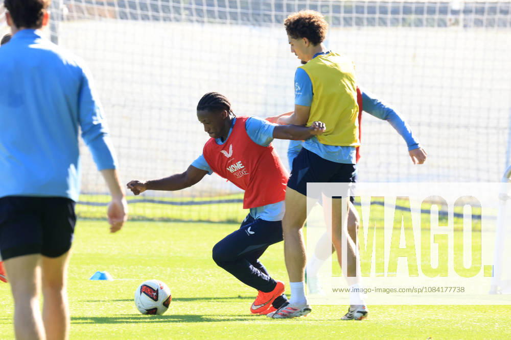Germany, Soccer, 2. Bundesliga, 2026–2027 Season, Sportforum, Hertha BSC, Training: Jelani Ndi (Hertha BSC Berlin 28), Selim Telib (Hertha BSC Berlin 47). DFB and DFL regulations prohibit any use of photographs as image sequences and or quasi-video. nordphoto GmbH, Engler, Berlin; Sportforum, Berlin, Germany