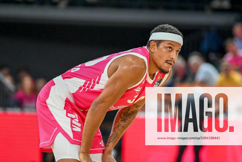 Nelson Weidemann, RASTA Vechta, 30; RASTA Vechta vs. Basketball Löwen Braunschweig, easyCredit Basketball Bundesliga, Matchday 4, 2026–2027 season, October 5, 2026, RASTA Vechta vs. Basketball Löwen Braunschweig, easyCredit Basketball Bundesliga, Matchday 4, 2026–2027 season, October 5, 2026, Vechta