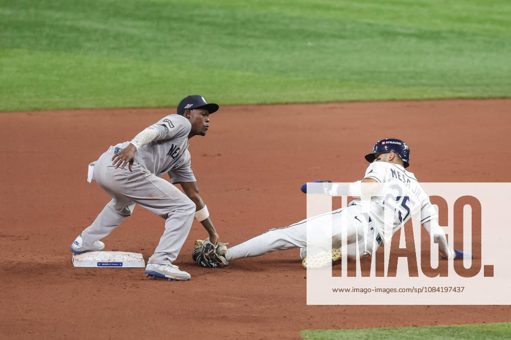 Tampa Bay Rays right fielder VICTOR MESA JR. (25) slides into second base for a stolen base in game 2 of the American League Division Series against the New York Yankees. The Tampa Bay Rays hosted the New York Yankees the at Tropicana Field in St. Petersburg, FL. MLB, Baseball Herren, USA 2026: Tampa Bay Rays 5:2 New York Yankees - ZUMAm299 20261005_znp_m299_029