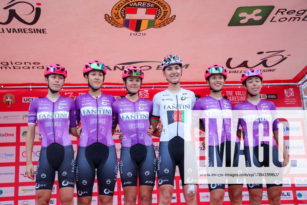 CYCLING - Road cycling, Rad, Radsport, Strasse - Tre Valli Varesine Photo by IPA ABACAPRESS.COM89357198 - Vini Fantini BePink women s team: Segato, Arici, Valtulini, De Laurentiis, Belotti, Hashimi during the Tre Valli Varesine, a street cycling race in Varese, Italy, on October 6, 2026 Varese Italy