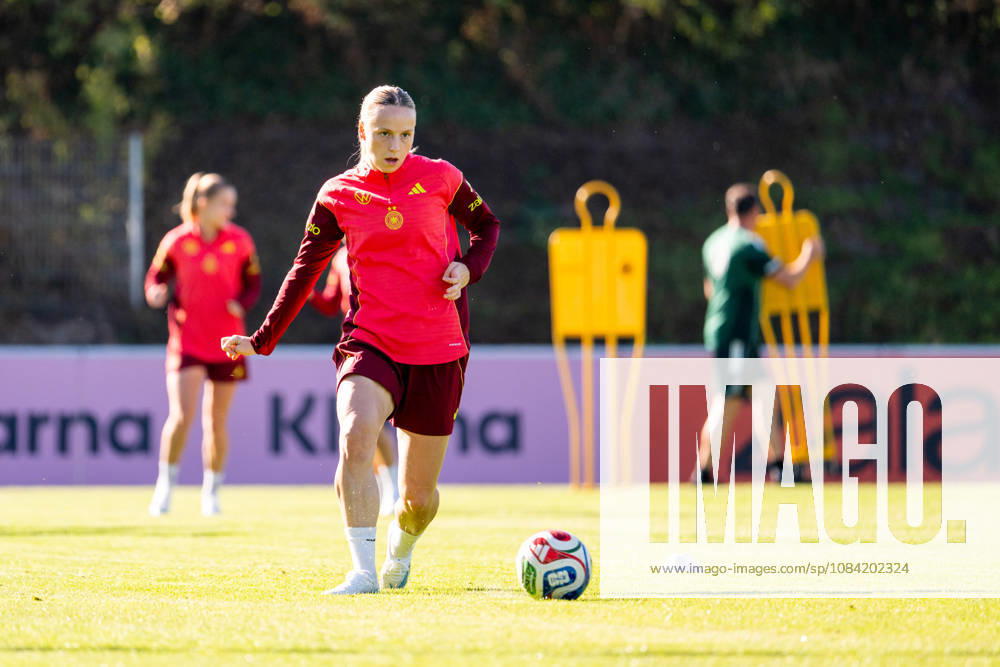 GER, Soccer, Women, Practice, DFB German National Team, Franziska Kett, Germany, Heidelberg, ASV Eppelheim, Baden-Württemberg, Germany