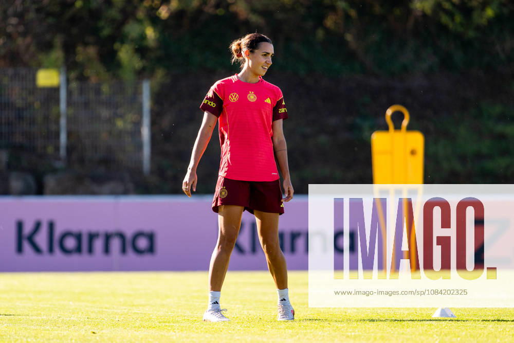 GER, Soccer, Women, Practice, DFB German National Team, Bibiane Schulze Solano, Germany, Heidelberg, ASV Eppelheim, Baden-Württemberg, Germany