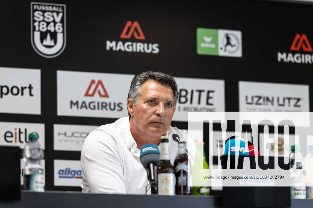 Press Conference: SSV Ulm 1846 Soccer – Introduction of Alois Schwartz, Soccer, Regionalliga Southwest, Donaustadion, Ulm, October 6, 2026; cropped single image, portrait of Alois Schwartz, SSV Ulm 1846 Soccer, coach and sporting director; press conference, SSV Ulm 1846 Soccer, introduction of Alois Schwartz, Soccer, Regionalliga Southwest, Donaustadion Ulm, October 26, 2006; Photo by Lucca Fundel, Ulm, Donaustadion, Baden-Württemberg, Germany