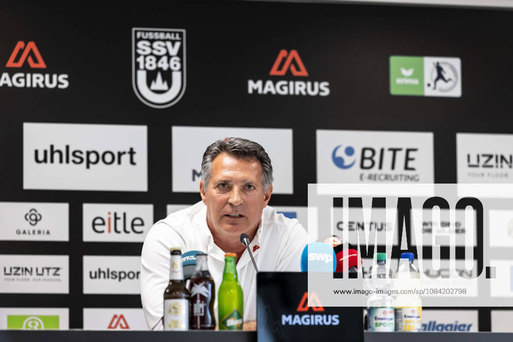 Press Conference: SSV Ulm 1846 Soccer – Introduction of Alois Schwartz, Soccer, Regionalliga Southwest, Donaustadion, Ulm, October 6, 2026; cropped single image, portrait of Alois Schwartz, SSV Ulm 1846 Soccer, coach and sporting director; press conference, SSV Ulm 1846 Soccer, introduction of Alois Schwartz, Soccer, Regionalliga Southwest, Donaustadion Ulm, October 26, 2006; Photo by Lucca Fundel, Ulm, Donaustadion, Baden-Württemberg, Germany