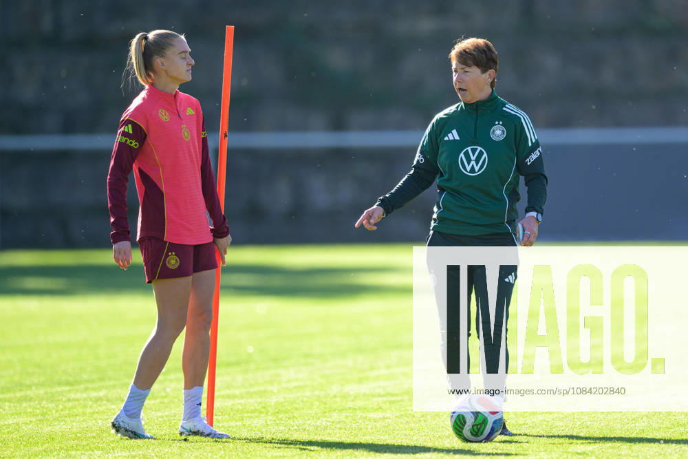 Soccer, National Team, Women, 20261006, Fraining DFB Women Pictured: Maren Meinert, assistant coach for the German women s national team, Eppelheim ASV, Eppelheim, Baden-Württemberg, Germany