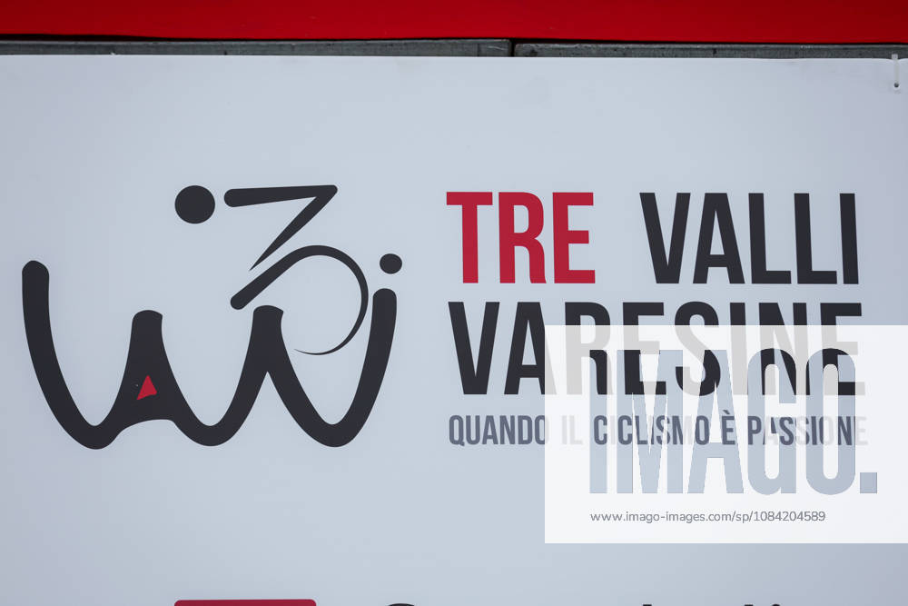 The Start Of The Tre Valli Varesine Women s Race 2026 In Busto Arsizio (VA) The logo of Tre Valli Varesine is displayed at the start of the Tre Valli Varesine Women s race in Busto Arsizio, Italy, on October 6, 2026. Busto Arsizio Italy