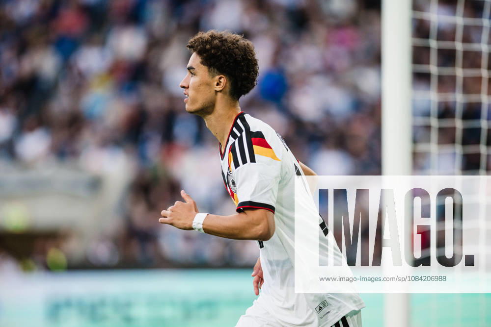 U-21 European Championship Qualifier: Germany vs. Georgia, October 6, 2026; Noah Darvich, Germany, 17; Soccer; U-21 European Championship Qualifier, Matchday 10: Germany vs. Georgia on October 6, 2026; Bielefeld DFB REGULATIONS PROHIBIT ANY USE OF PHOTOGRAPHS AS IMAGE SEQUENCES AND OR QUASI-VIDEO