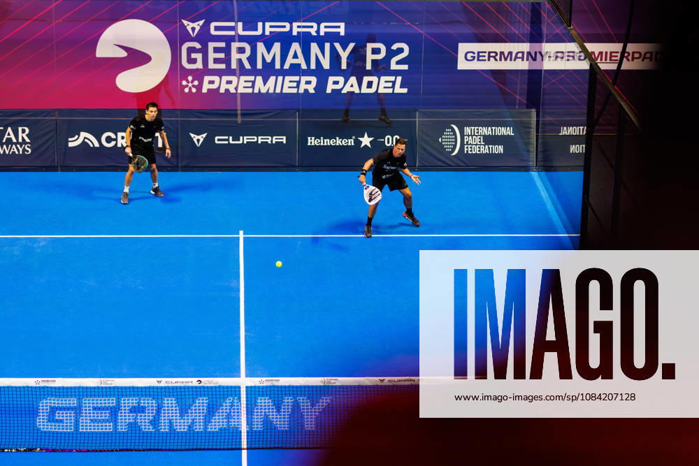 DÜSSELDORF, GERMANY - 6 OCTOBER 2026: Image shows Francisco Navarro (ESP) and Martin Di Nenno (ARG) during CUPRA Germany Premier Padel P2 2026 Day 3 at CASTELLO Düsseldorf on 6 10 2026 in Düsseldorf, Germany. Germany