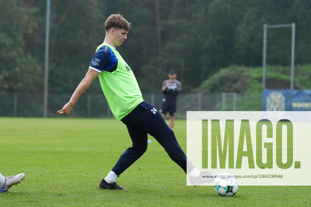 German Soccer, Training Session, 3rd Division, 2026–2027 Season, NVB Campus, SV Meppen, Tuesday, October 6, 2026, Morning Training: Henrik Wittrock of SV Meppen, No. 24, passes the ball