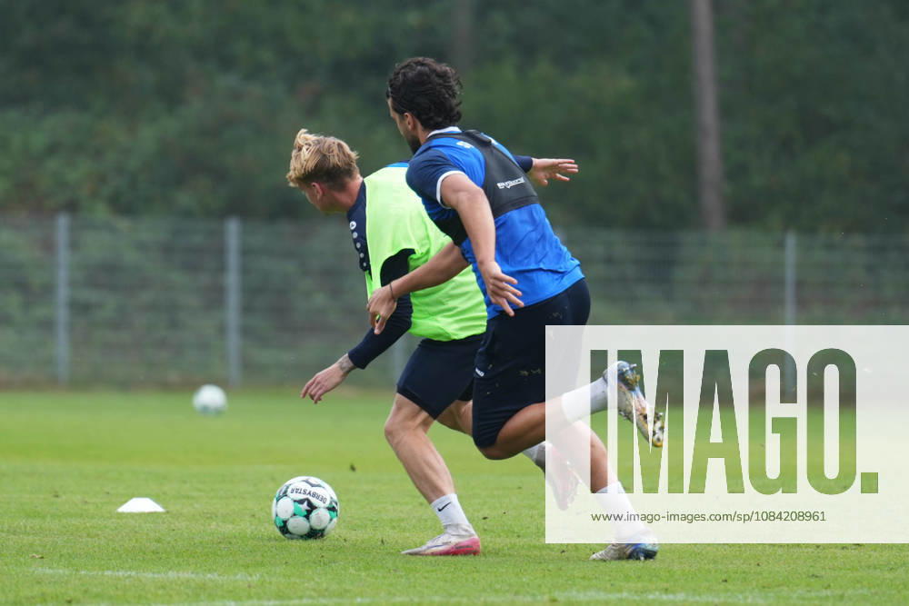 German Soccer, Training Session, 3rd Division, 2026–2027 Season, NVB Campus, SV Meppen, Tuesday, October 6, 2026, morning practice: Dominique Domröse (SV Meppen), 2, in a sprint duel with Stefan Rankin (SV Meppen), 33