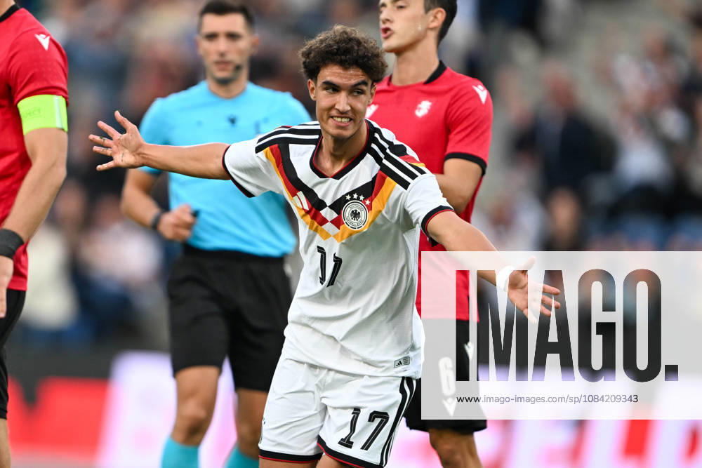 U-21 International Match 26-27: Germany vs. Georgia on October 6, 2026, at the SchücoArena in Bielefeld—Cheers, goal celebrations, goal scorers, goal scorer Noah Darvich—Germany celebrates after his goal to make it 1-0 MT