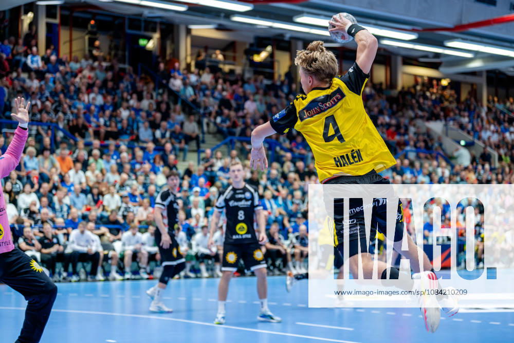 Solingen, October 6, 2026, Handball, Men s, EHF, European League, Group Stage, Matchday 2, 2026–2027, Bergischer HC vs. IK Sävehof, Leon Halán (IK Sävehof), 4 goals