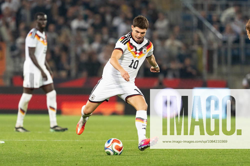 GER, Germany U21 vs. Georgia U21 Mert Kömür, Germany U21, 10 individual plays, full-body, ball at his feet, Bielefeld, SchücoArena, Bielefeld, Germany