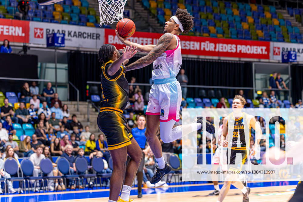 Roman Bedime (Skyliners Frankfurt, 35) with ball during the BKT EuroCup 2026 27, match between Frankfurt Skyliners vs. BC Siauliai at Suewag Energie Arena on October 6, 2026 in Frankfurt am Main, Germany. Hessen Germany