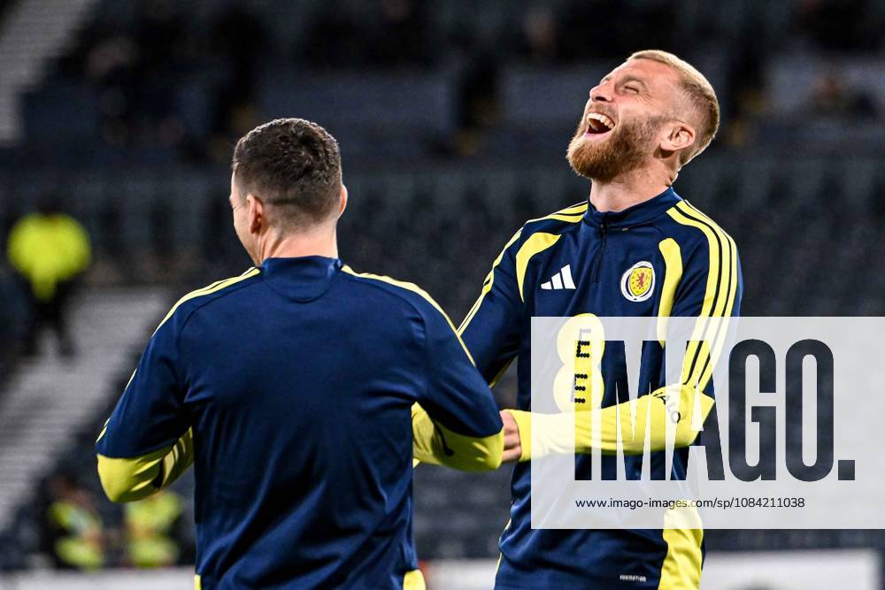 Scotland v Slovenia UEFA Nations League Andrew Robertson and Oli McBurnie of Scotland warm up during the UEFA Nations League match at Barclays Hampden, Glasgow 06 10 2026 UK Newspapers OUT