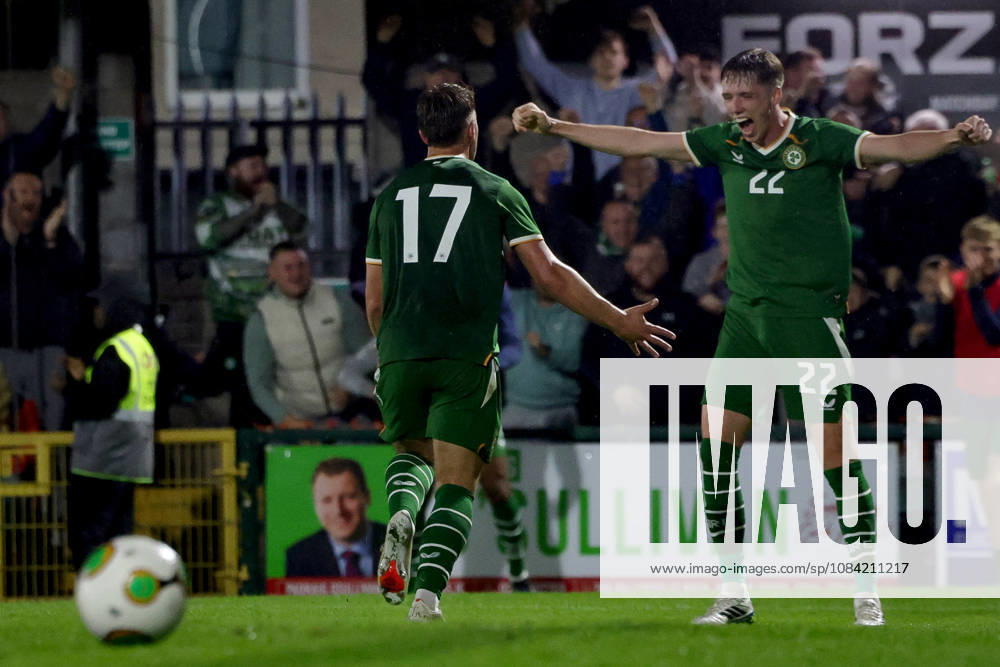 2027 UEFA Under 21 European Qualifier, Munster FA Turner s Cross, Cork 6 10 2026 Republic of Ireland vs England Ireland s Tommy Lonergan celebrates with Oisin Gallagher after he scores his sides 3rd goal of the match Tommy Lonergan celebrates with Oisin Gallagher after he scores his sides 3rd goal of the match 6 10 2026