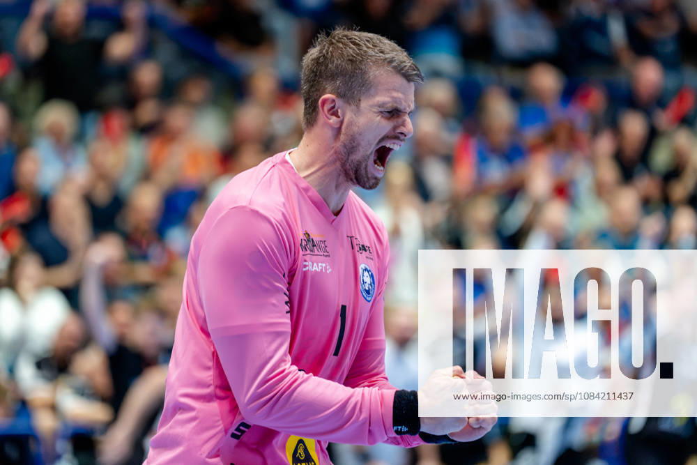 Solingen, October 6, 2026, Handball, Men s, EHF, European League, Group Stage, Matchday 2, 2026–2027, Bergischer HC vs. IK Sävehof, Christopher Rudeck of Bergischer HC celebrates after a save