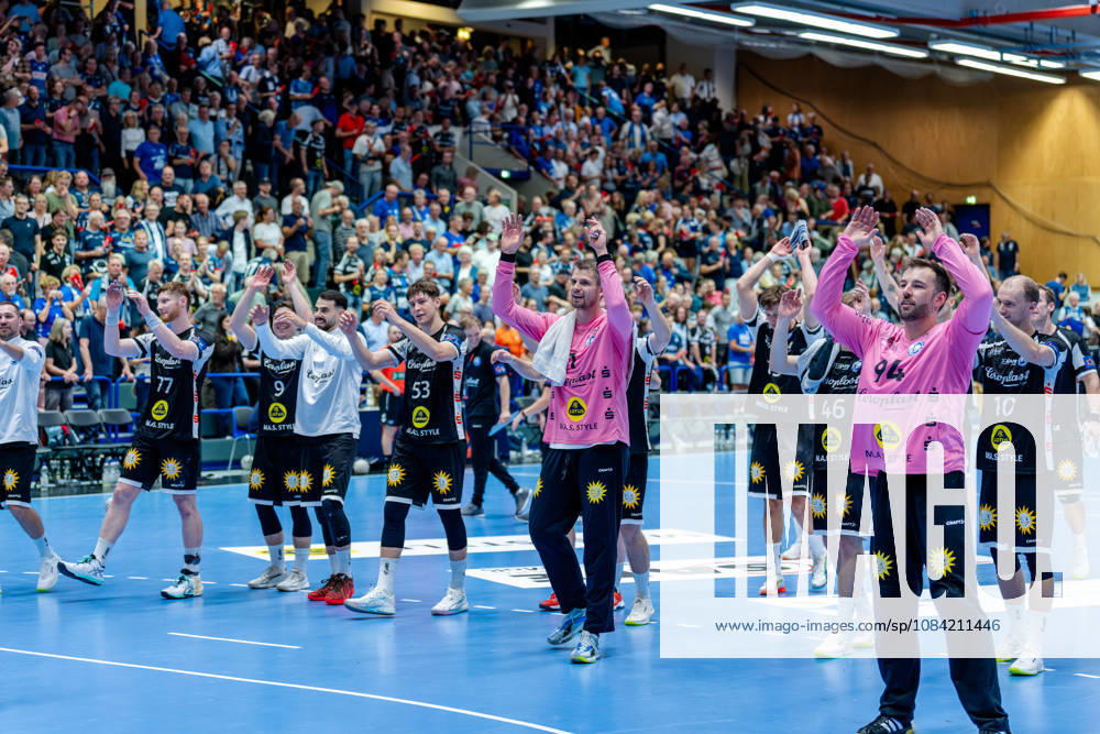 Solingen, October 6, 2026, Handball, Men s, EHF, European League, Group Stage, Matchday 2, 2026–2027, Bergischer HC vs. IK Sävehof. Great celebration among the BHC team after the victory.