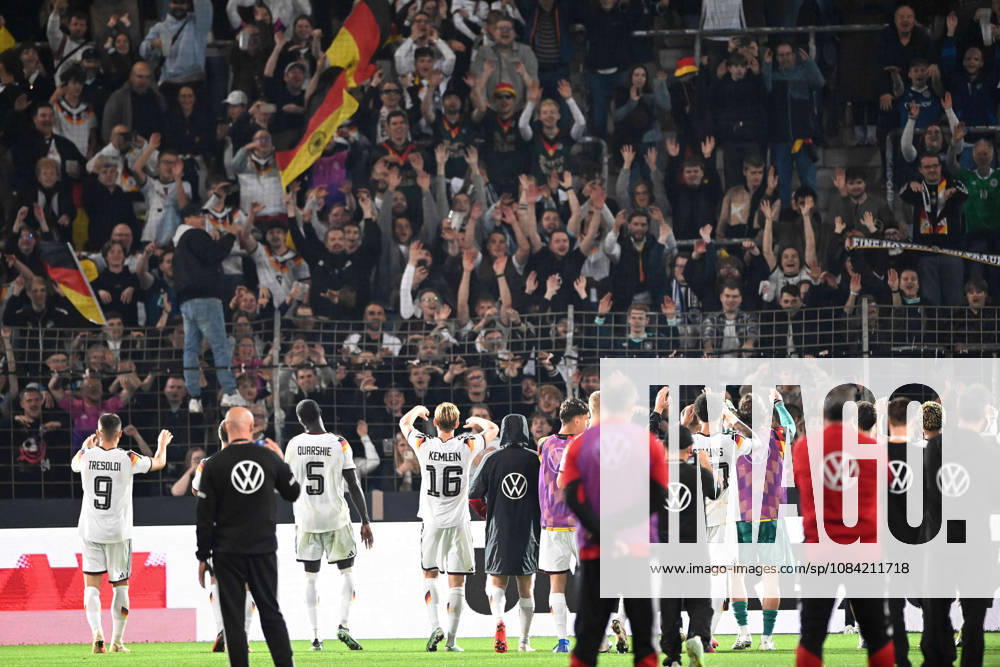 Victory celebrations, cheers, celebrating, joy, cheers, Germany, international soccer match, U21, European Championship qualifiers, Germany vs. Georgia 2–0 on October 6, 2026, Schüco Arena, Bielefeld, Â